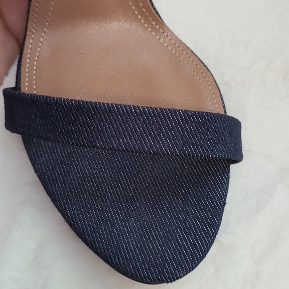 Denim BCBG Maxazria heels - Picture 8 of 9